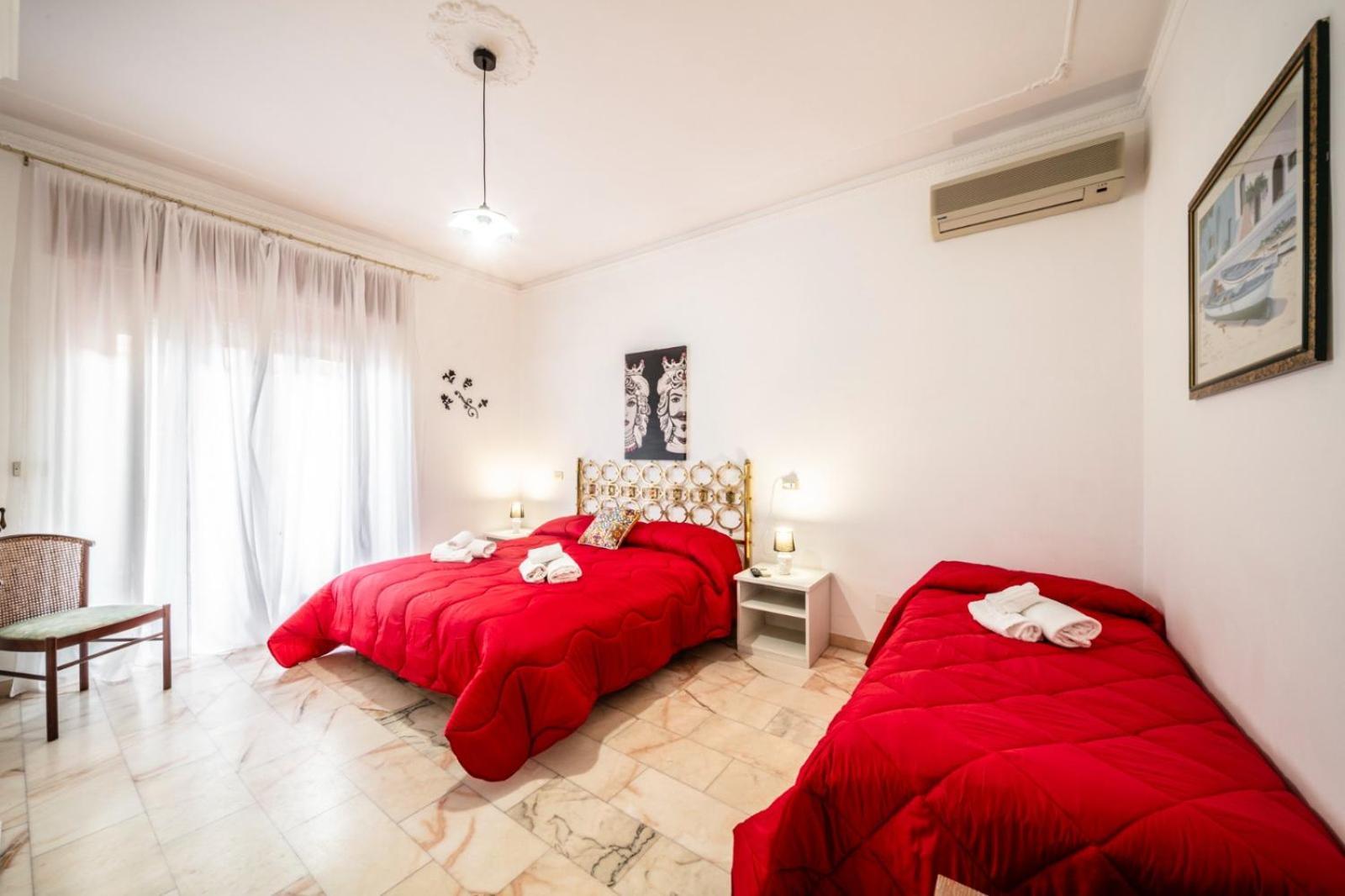 Suite Apartment 타오르미나 외부 사진